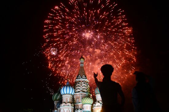 Fireworks to mark 70th anniversary of Victory in 1941-1945 Great Patriotic War