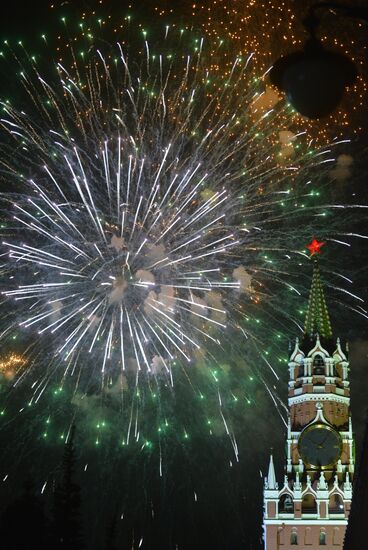 Fireworks to mark 70th anniversary of Victory in 1941-1945 Great Patriotic War