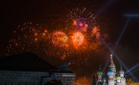 Fireworks to mark 70th anniversary of Victory in 1941-1945 Great Patriotic War