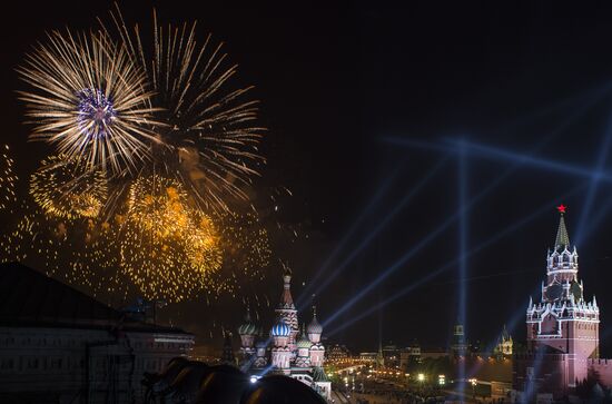 Fireworks to mark 70th anniversary of Victory in 1941-1945 Great Patriotic War