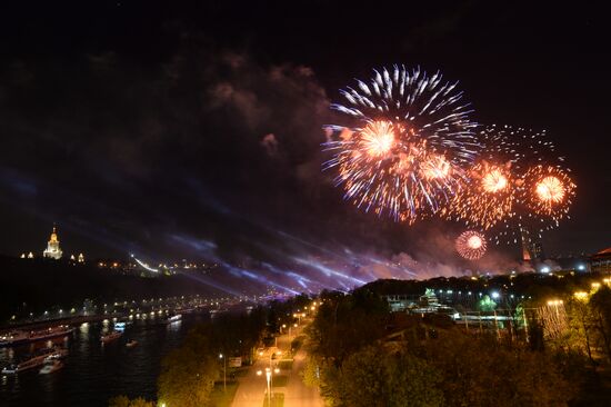 Fireworks to mark 70th anniversary of Victory in 1941-1945 Great Patriotic War