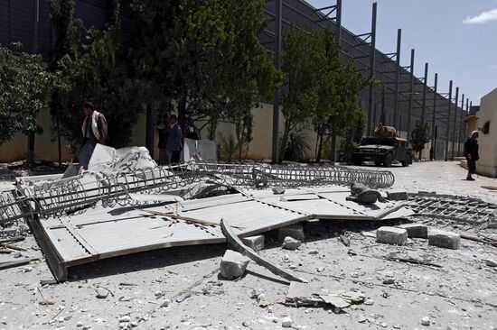 Arab coalition warplanes bomb residence of former Yemeni president Ali Abdullah Saleh