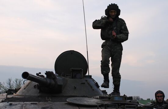 Exercise involving Vikings Motorized Rifle Battalion of the Donetsk People's Republic's self-defense forces