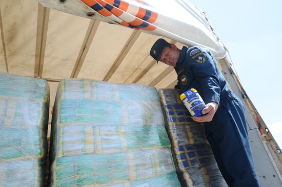 Humanitarian aid convoy in Rostov Region prepares to depart for southeastern Ukraine