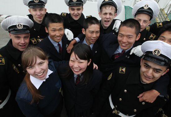 Japanese ship Kayo-Maru arrives in Vladivostok