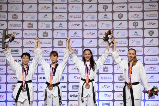 2015 World Taekwondo Championships. Day Two
