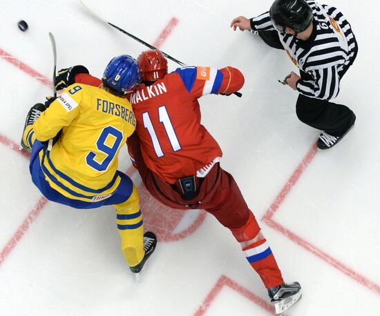 2015 IIHF Ice Hockey World Championship. Sweden vs. Russia