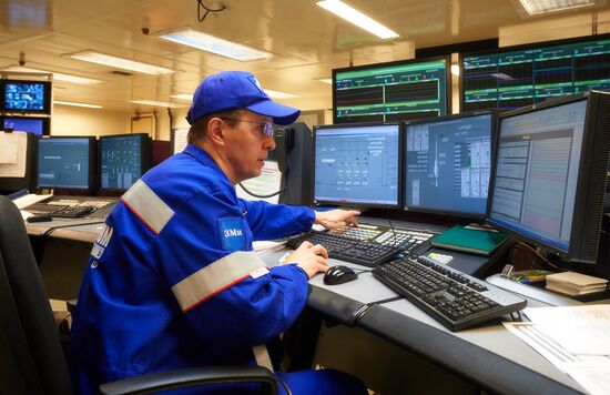 Prirazlomnaya offshore oil platform