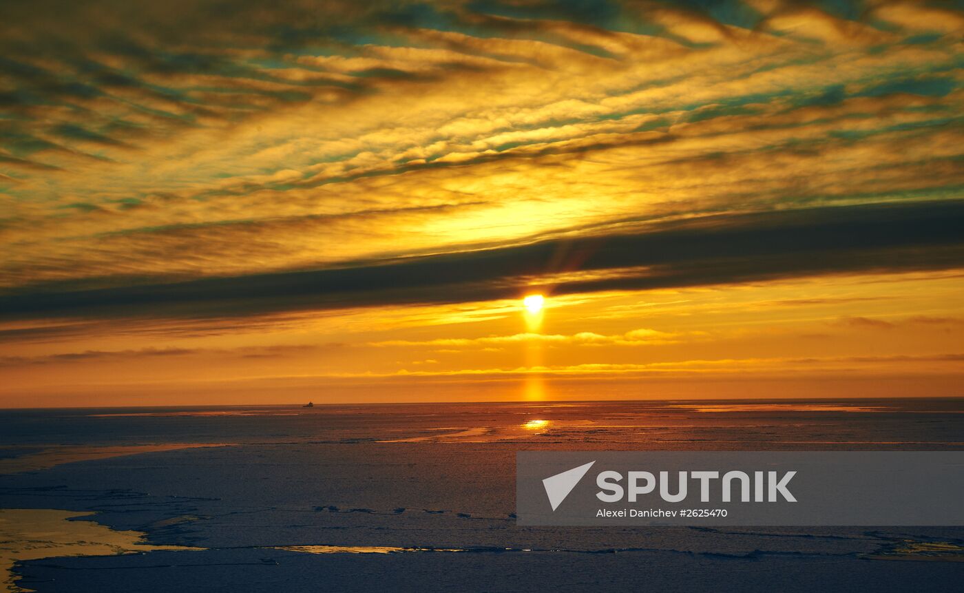 Prirazlomnaya offshore oil platform