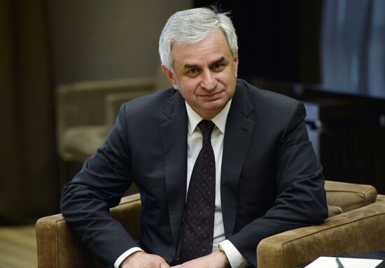 Russian President Putin meets with Abkhaz President Khajimba