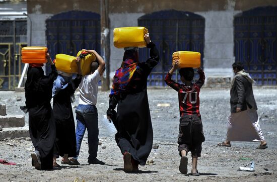 Shortage of drinking water in Sana'a, Yemen