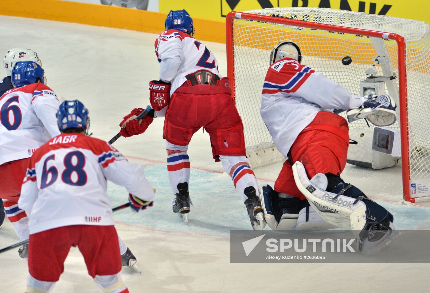 2015 IIHF World Championship. Third-place match. Czech Republic vs. USA