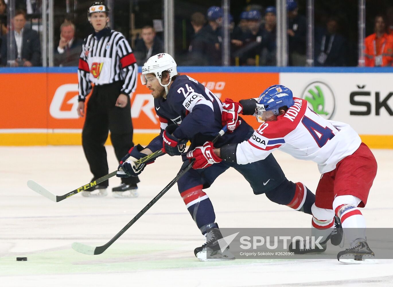 2015 IIHF World Championship. Third-place match. Czech Republic vs. USA