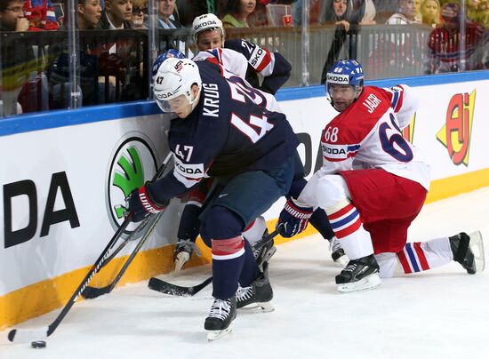 2015 IIHF World Championship. Third-place match. Czech Republic vs. USA