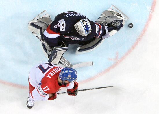 2015 IIHF World Championship. Third-place match. Czech Republic vs. USA