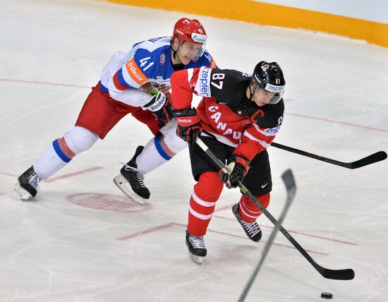 2015 IIHF World Championship. Finals. Canada vs. Russia