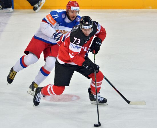 2015 IIHF World Championship. Finals. Canada vs. Russia