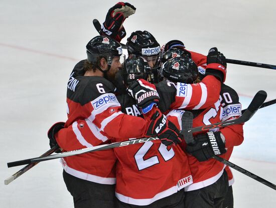 2015 IIHF World Championship. Finals. Canada vs. Russia