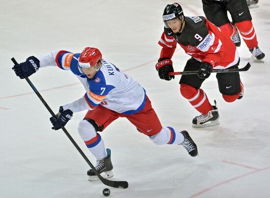 2015 IIHF World Championship. Finals. Canada vs. Russia