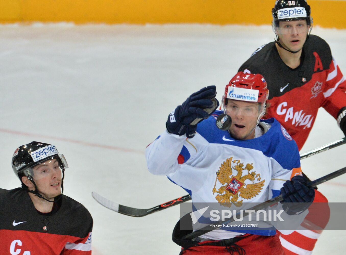 2015 IIHF World Championship. Finals. Canada vs. Russia