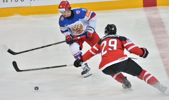 2015 IIHF World Championship. Finals. Canada vs. Russia