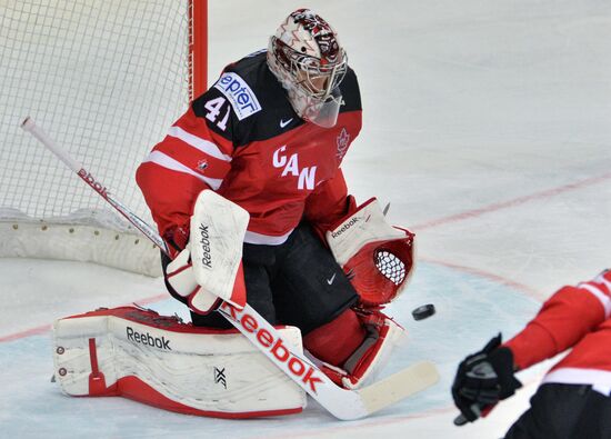 2015 IIHF World Championship. Finals. Canada vs. Russia