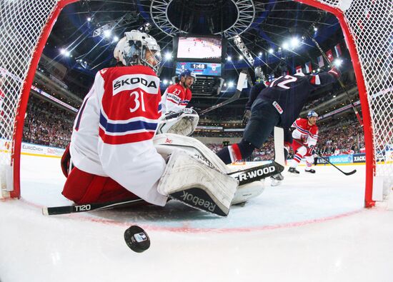 2015 IIHF Ice Hockey World Championship. Bronze medal match. Czech Republic vs. USA