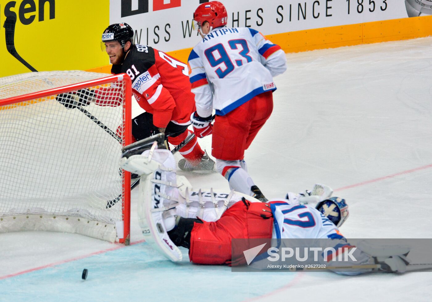 2015 IIHF World Championship. Finals. Canada vs. Russia