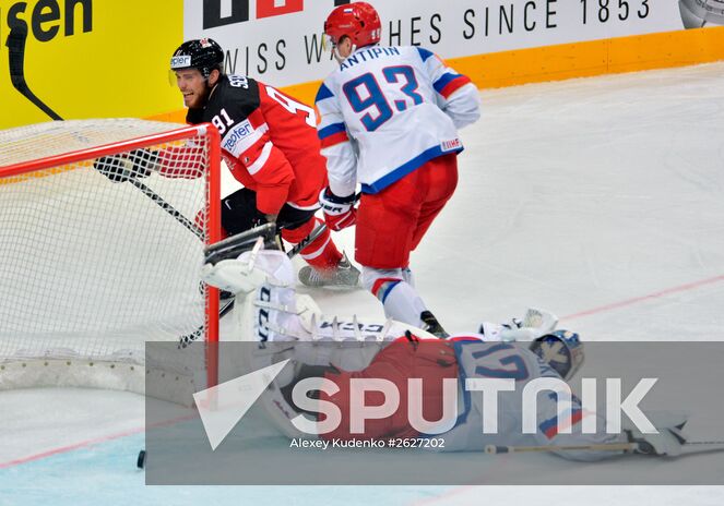 Canada's Tyler Seguin, left, and Russia's goalie Viktor Antipin during the finals between the national teams of Canada and Russia at the 2015 IIHF Ice Hockey World Championship. Location: Czech Republic, Prague. Author: Alexey Kudenko/Sputnik. 2015 IIHF World Championship. Finals. Canada vs. Russia