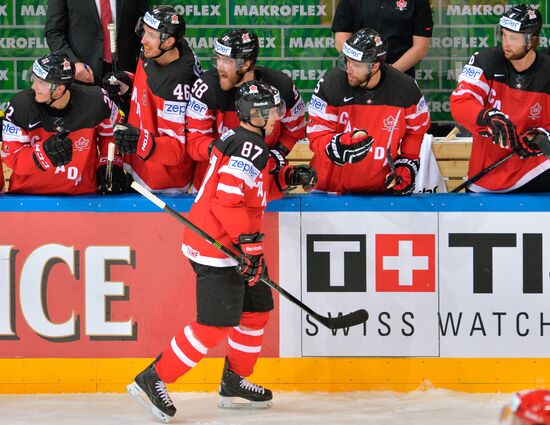 2015 IIHF World Championship. Finals. Canada vs. Russia