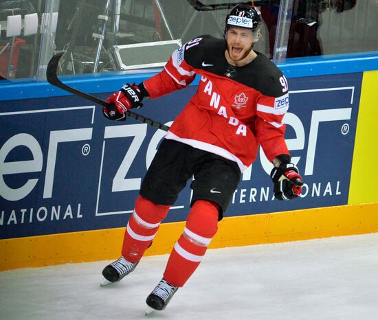 2015 IIHF World Championship. Finals. Canada vs. Russia