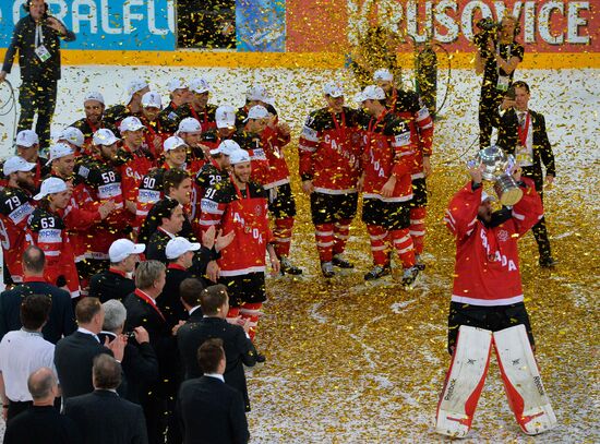 2015 IIHF Ice Hockey World Championship. Finals. Canada vs. Russia