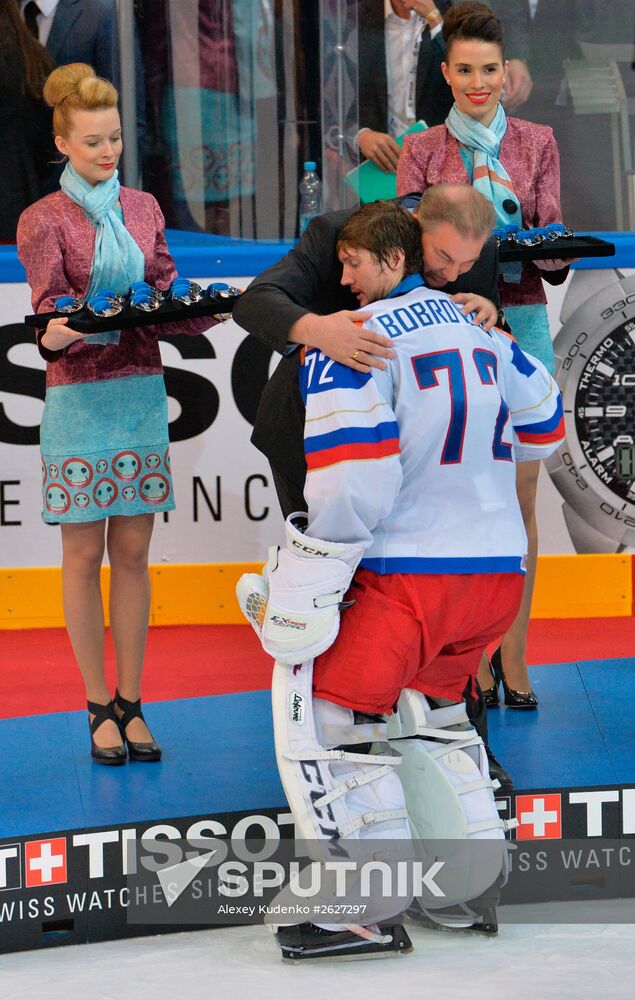 2015 IIHF Ice Hockey World Championship. Finals. Canada vs. Russia