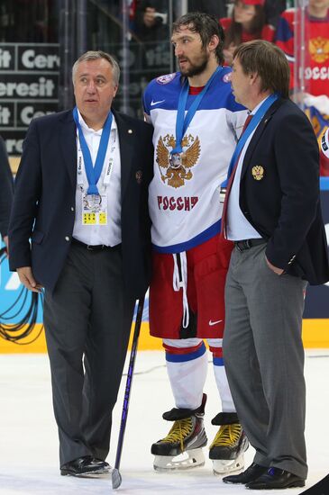 2015 IIHF Ice Hockey World Championship. Finals. Canada vs. Russia