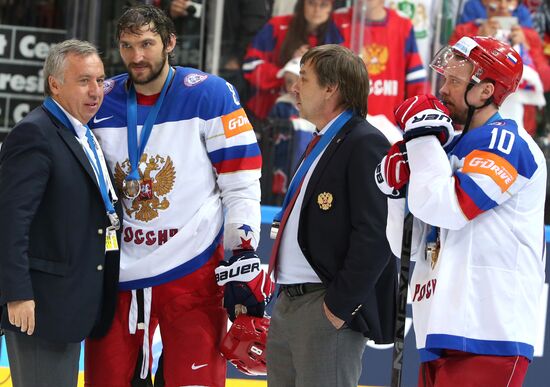 2015 IIHF Ice Hockey World Championship. Finals. Canada vs. Russia