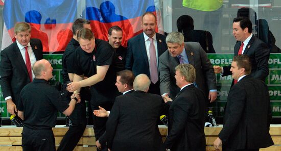 2015 IIHF Ice Hockey World Championship. Finals. Canada vs. Russia