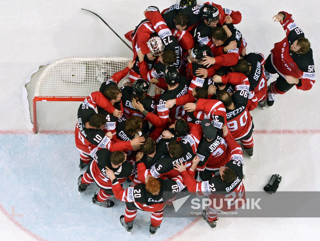 2015 IIHF Ice Hockey World Championship. Finals. Canada vs. Russia