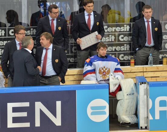 2015 IIHF World Championship. Finals. Canada vs. Russia