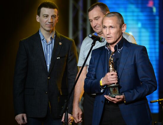 Boxing Star-2015 II National Prize award ceremony