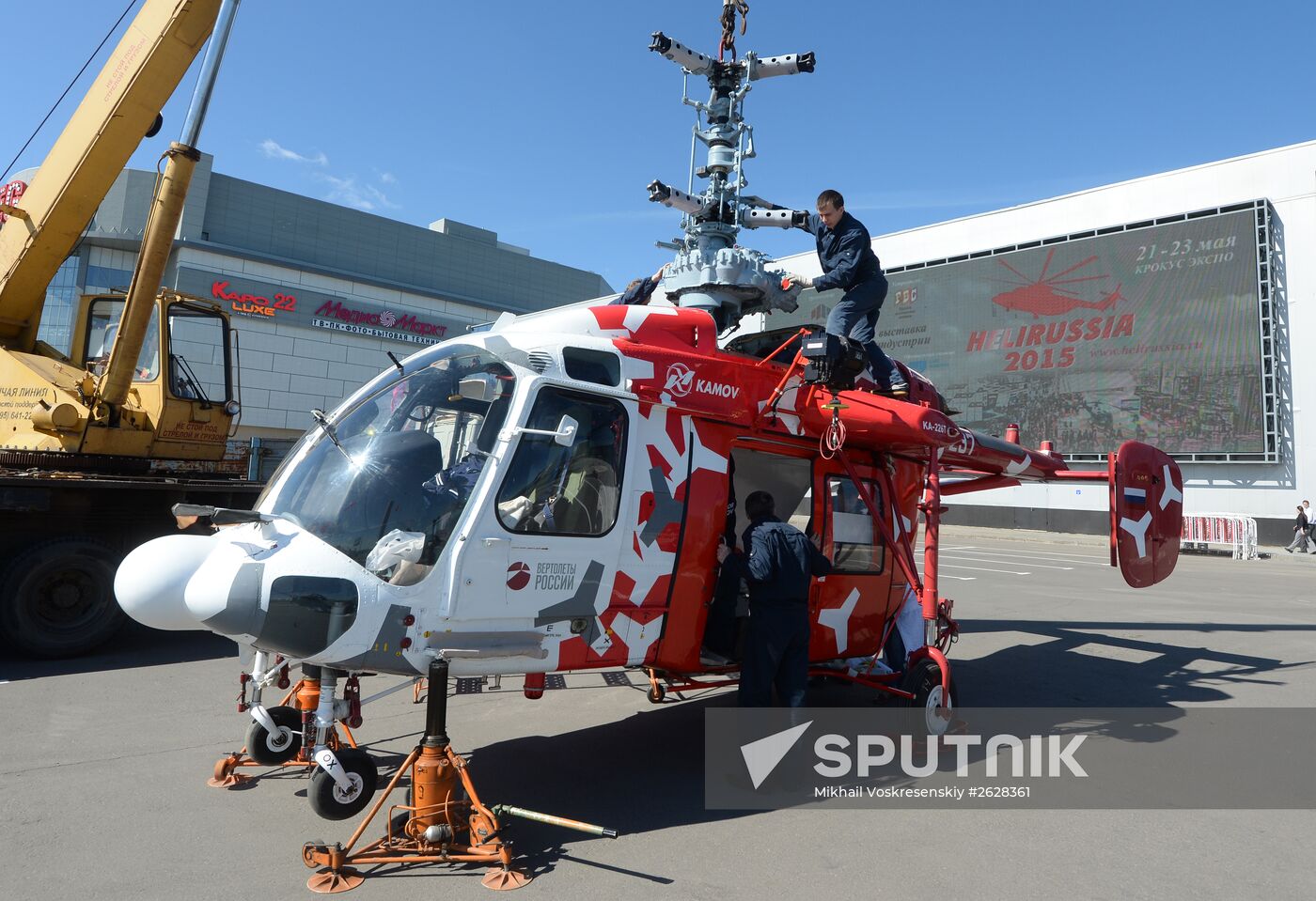Helicopters arrive for HeliRussia 2015 expo