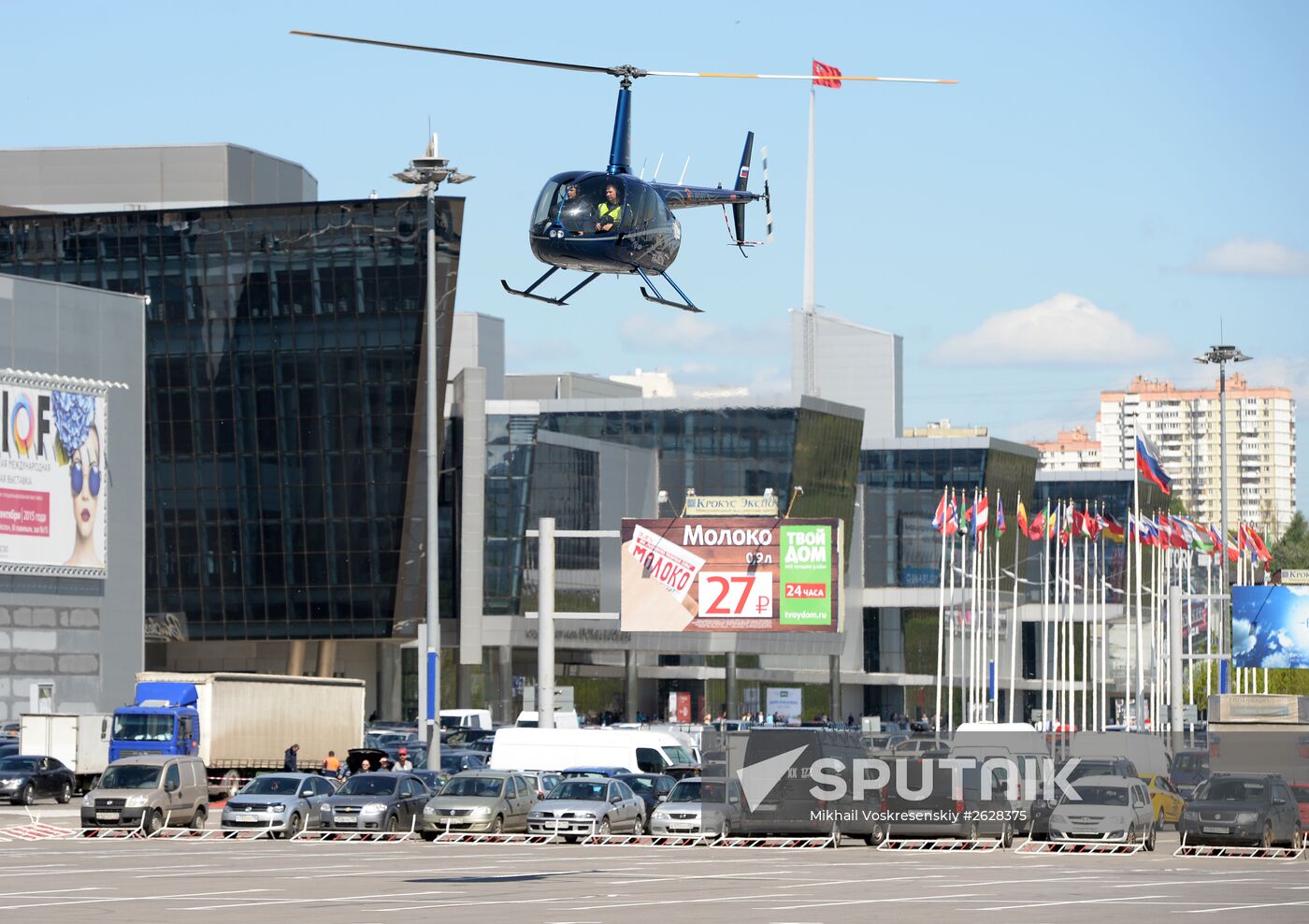 Helicopters arrive for HeliRussia 2015 expo