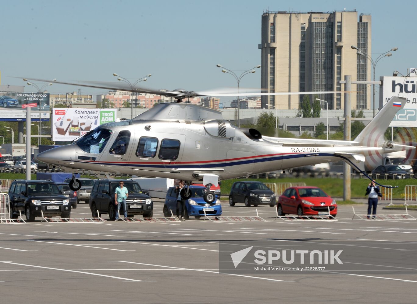 Helicopters arrive for HeliRussia 2015 expo