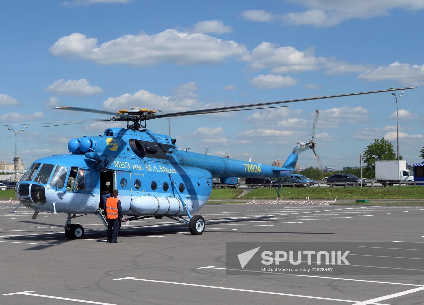 Helicopters arrive for HeliRussia 2015 expo