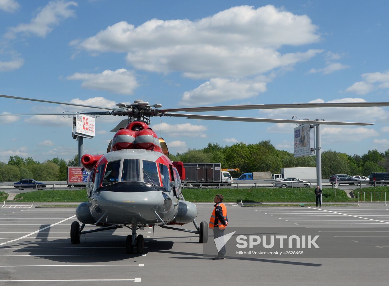 Helicopters arrive for HeliRussia 2015 expo