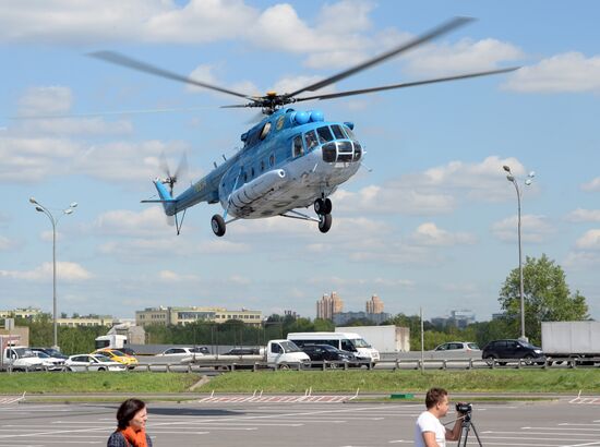 Helicopters arrive for HeliRussia 2015 expo