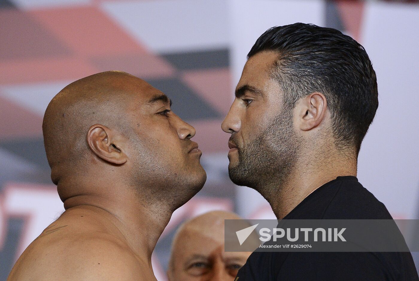 Boxing. Official weighing