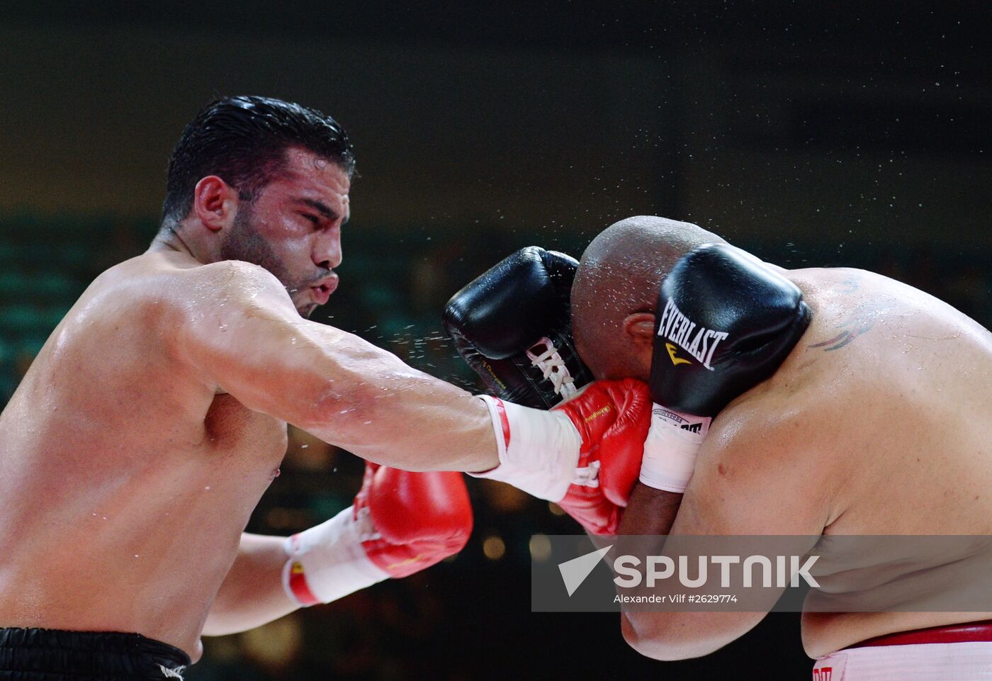 Boxing. Alexander Povetkin vs Mike Perez