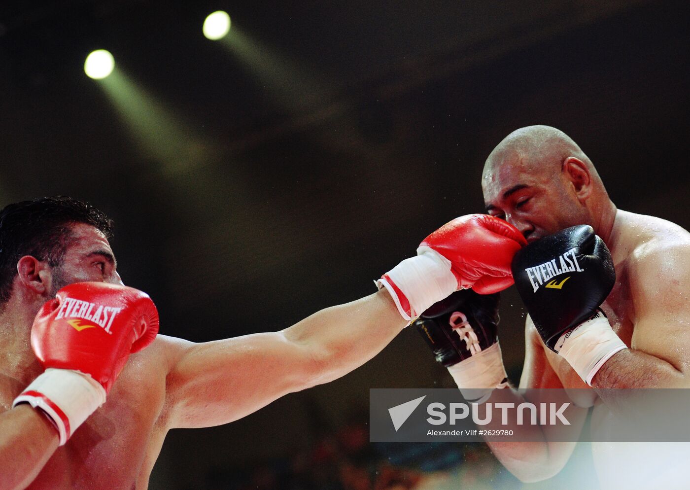 Boxing. Alexander Povetkin vs Mike Perez