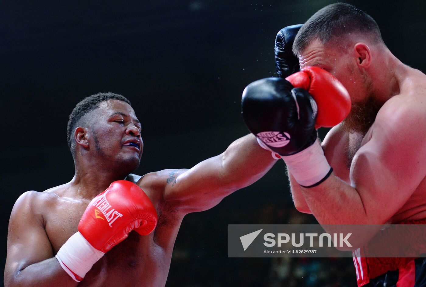 Boxing. Alexander Povetkin vs Mike Perez