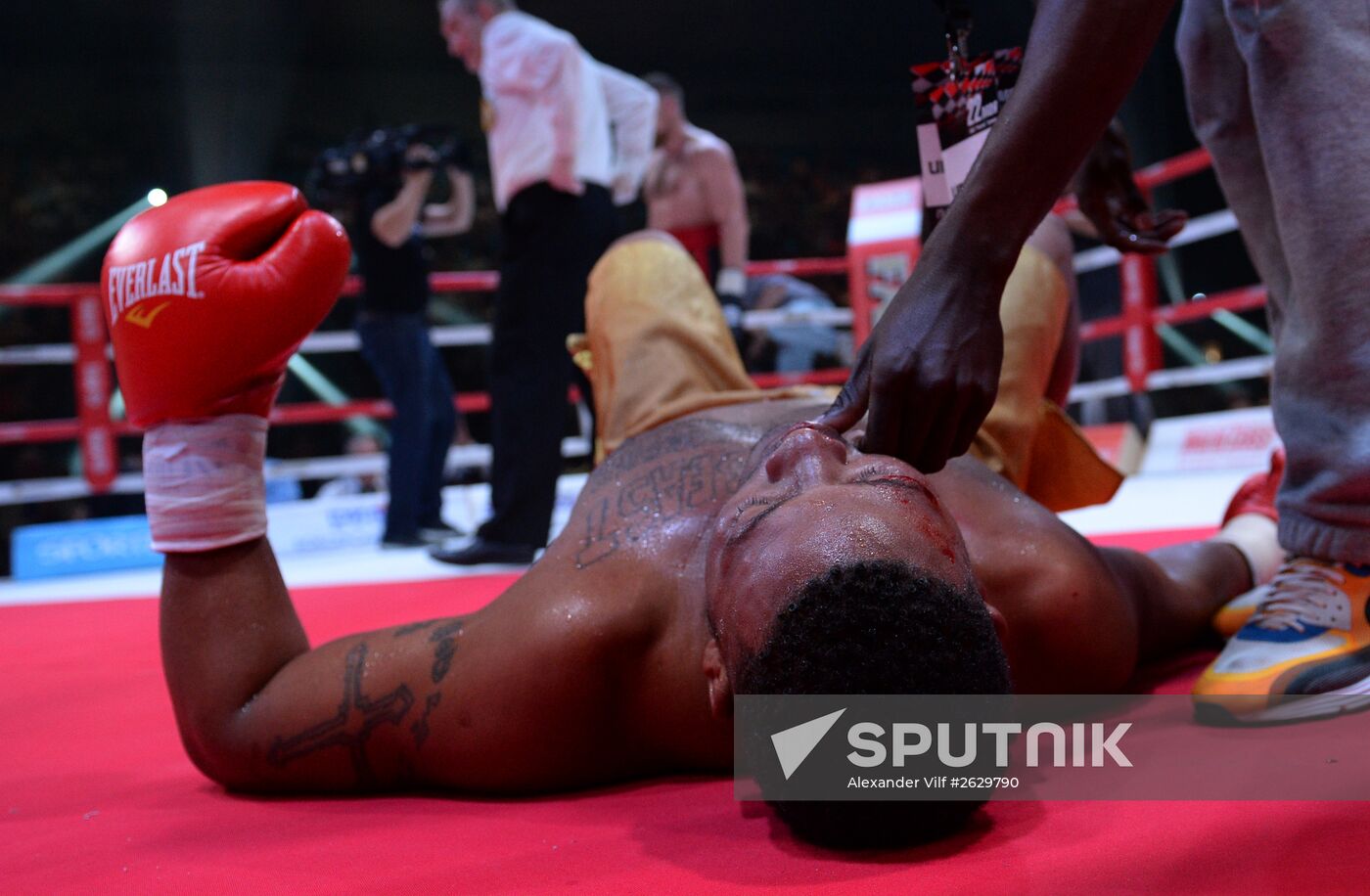 Boxing. Alexander Povetkin vs Mike Perez